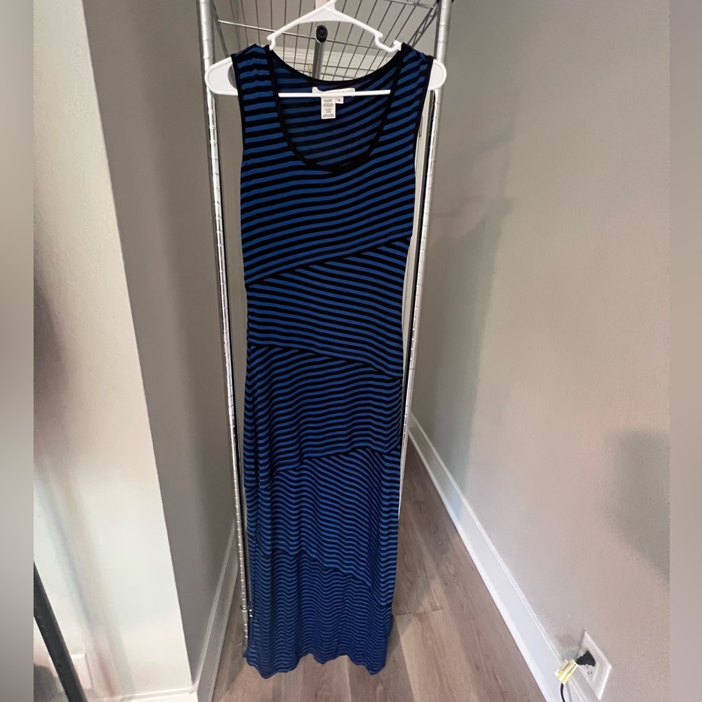 Maxi dress, black and blue stripes